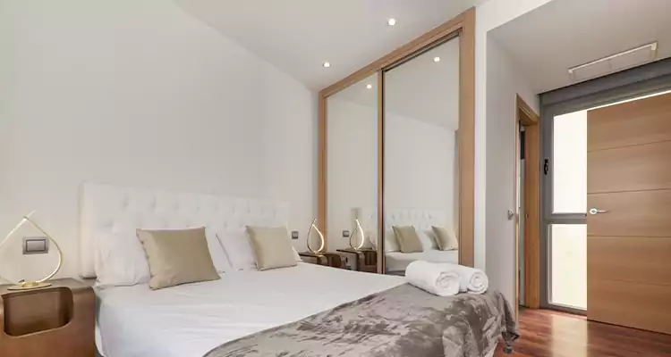 Sliding Wardrobe Door Mirror Replacement in Sun City Center, FL